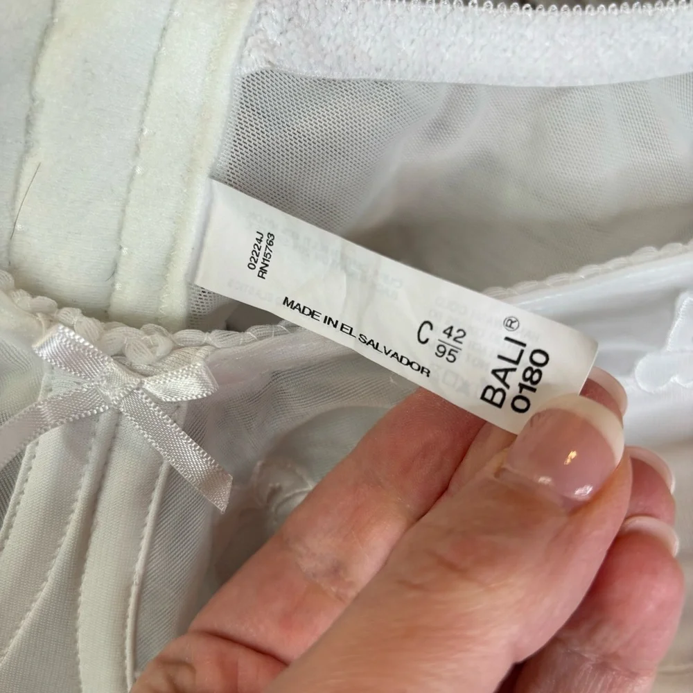 BALI White Flower Underwire Unlined Full Coverage Bra Size 42C Plus Size Nylon‎